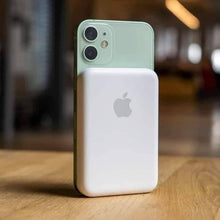 Load image into Gallery viewer, PowerBank magnétique Sans Fil Batterie - 5000 mAh